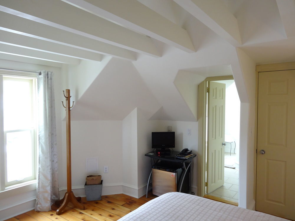 St Andrew Suites Fergus Exteriör bild